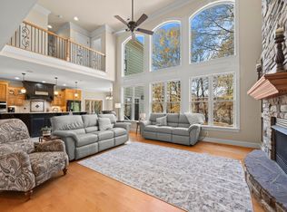 936 Riverwood Dr, Clayton, NC 27527