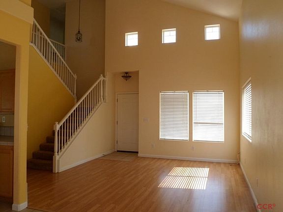 4th image of 415 W Wood Mill Ln