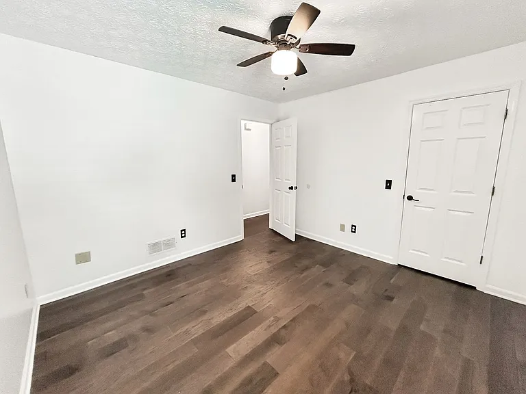 3340 Preakness Ct — Photo 21