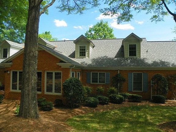 2nd image of 21 Old Meadow Dr