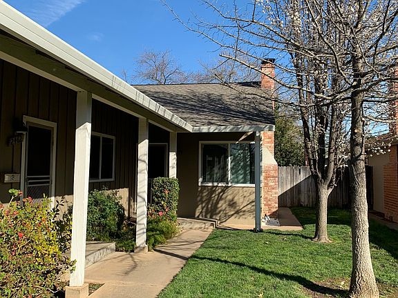 5th image of 2464 Catalina Dr