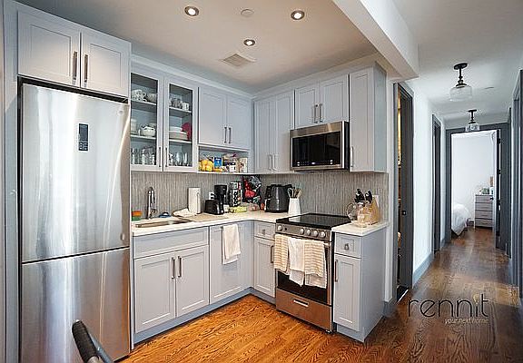3rd image of 1016 Carroll St APT 3A