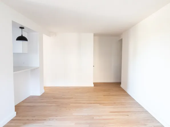 209 Clinton Avenue image 6 of 14