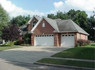 140 Waldenmyer Dr, Dover, OH 44622