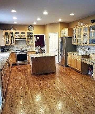 2nd image of 5218 S Fairfax Ln