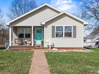 209 S Finis St, Virden, IL, 62690