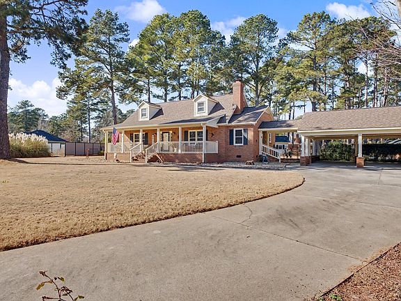 2nd image of 112 Foxhunt Dr