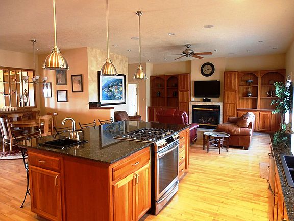 5th image of 3501 11th St NE