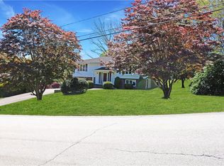 4 Forrestal Dr, Westerly, RI 02891