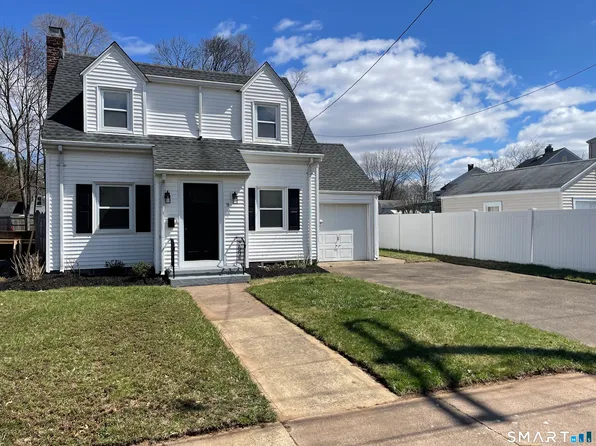 9 Bank Street, Hamden, CT 06514