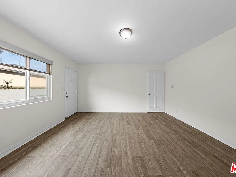 643 Pacific St #2 — Photo 21