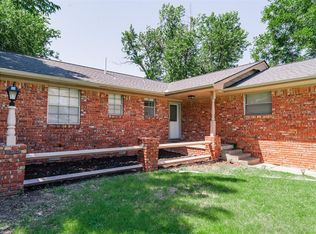 5616 NW 62nd St, Warr Acres, OK 73122