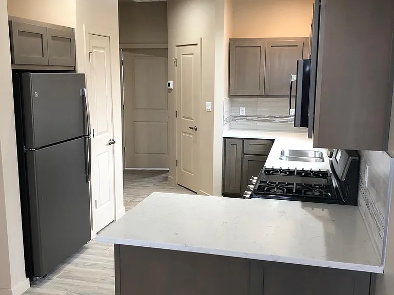 5512 Buglo Ave NW — Photo 5