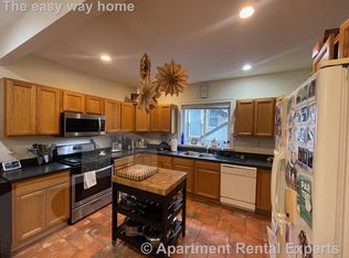 23 Hall St #1A, Somerville, MA 02144