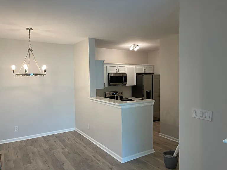 1600 Long Grove Dr #925 — Photo 1