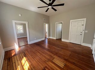 30 Chapel St APT 4, Charleston, SC 29403
