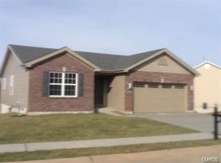 1433 Bridgeport Terrace St, Charles, MO 63303