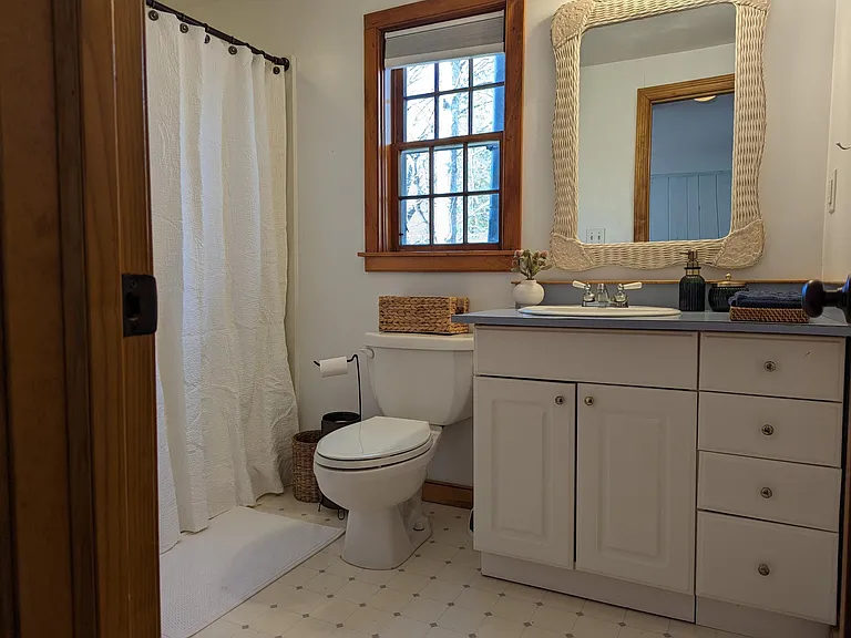 18 Chamberlain Ct — Photo 27