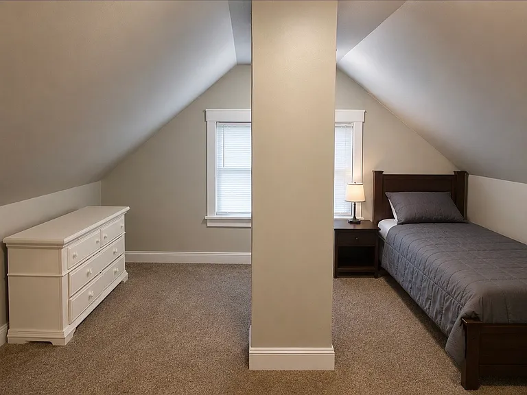 1914 Hudson Ave #1 — Photo 7