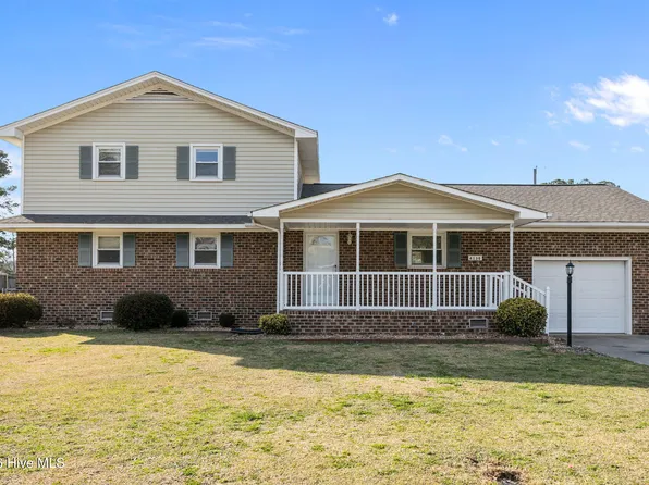 4130 Terrace Drive, Ayden, NC 28513