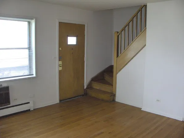 304 - *2113-15 Darrow Building*, 2113-15 Darrow Ave #2113D, Evanston, IL 60201