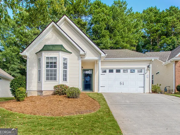 57 Garden Grv, Newnan, GA 30265