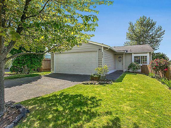 2nd image of 4014 48th Ave NE