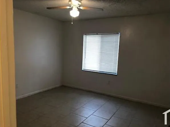 3409 N Garrison St #A, Tampa, FL 33619