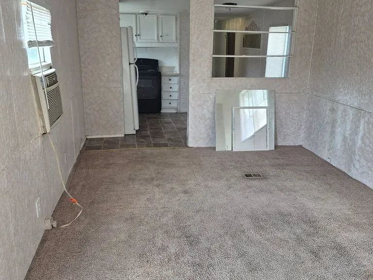 827 Signal Mountain Rd — Photo 1