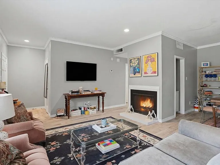 4345 Bellaire Dr S #235S — Photo 10