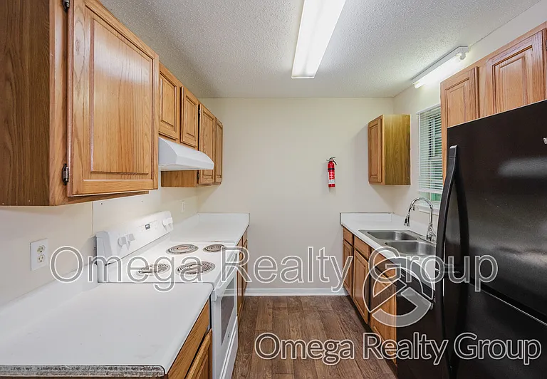 40 Ratliff St #12 — Photo 9