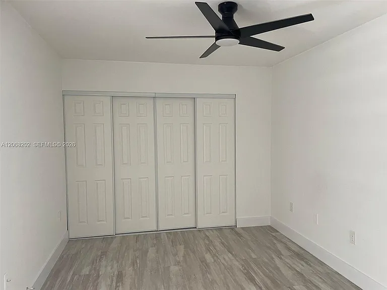 460 W Park Dr #207 — Photo 11