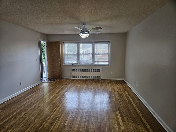 2nd image of 7 Luxoro Pl APT 1