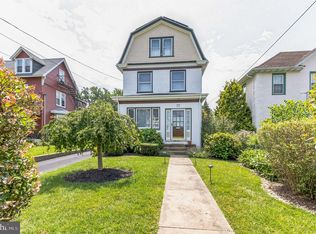 28 W Mill Rd, Flourtown, PA 19031