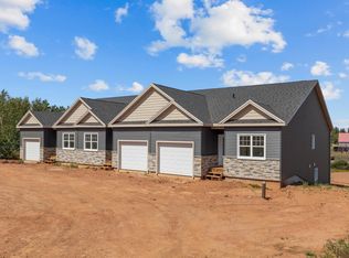 12 Camden Ct, Stanley Bridge, PE C0A 1N0