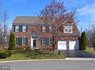 5017 Marshall Crown Rd, Centreville, VA 20120