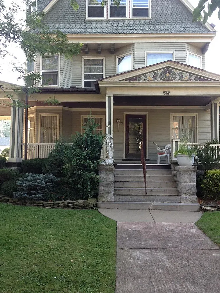 2 bed, 1200 sqft, $1,850 — Photo 3
