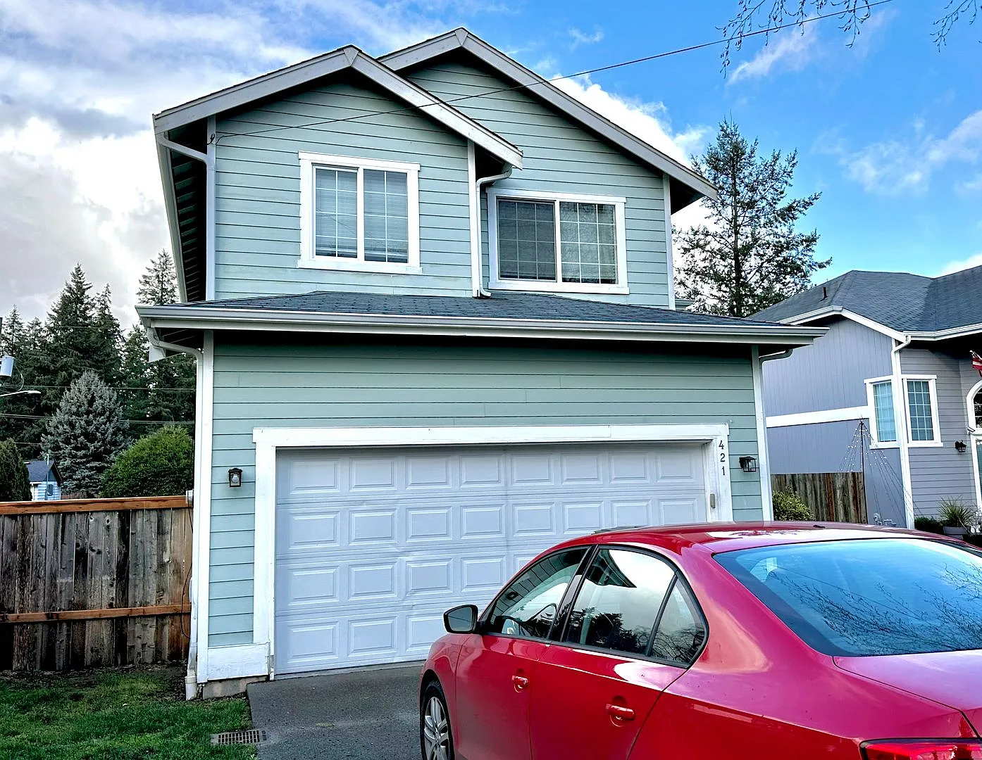 Spacious 4-Bedroom Home with Modern Comforts in Spanaway, WA — Photo 4