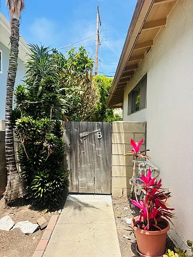 236 Avenida Santa Barbara Photo 1
