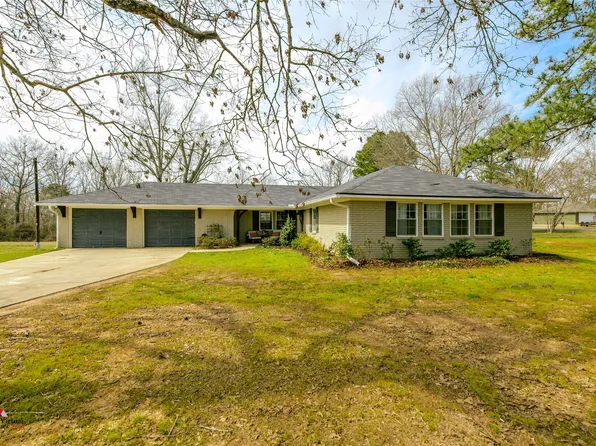 302 Old Palmetto Rd, Benton, LA 71006