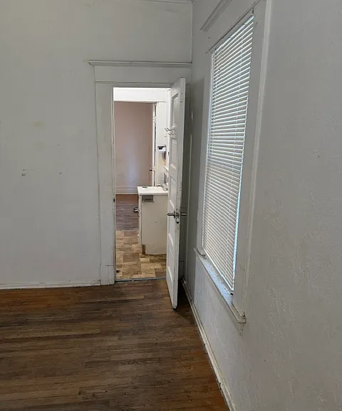 Door leading from bedroom to Jack and Jill bathroom
