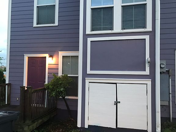 3rd image of 863 James Davis Dr