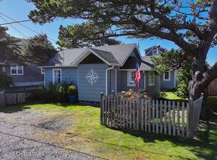 3524 Pacific St, Astoria, OR 97103