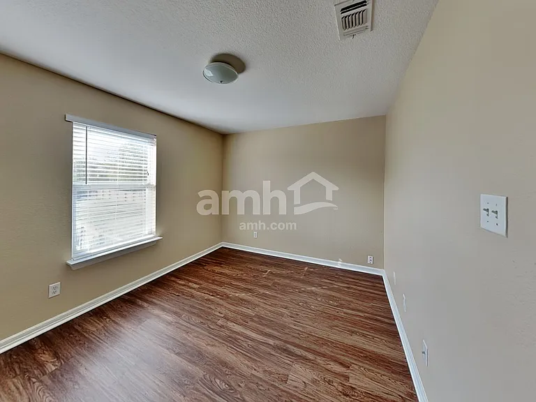 9742 Liberty Grn — Photo 19