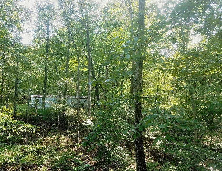 2nd image of 2790 Kemp Rd