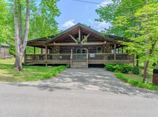2313 Heather McCarter Ln, Sevierville, TN 37862