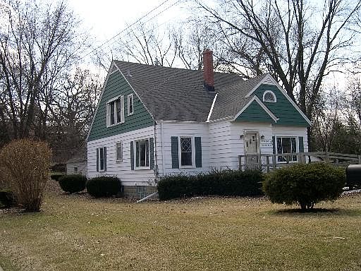 1st image of 9877 W 145th St