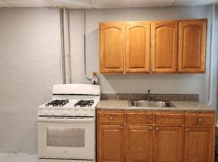 242 4th St #Abc, Passaic, NJ 07055