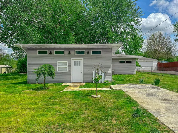 10007 Kreitzburg St, Dyer, IN 46311