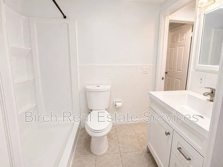 5844 Georgia Ave — Photo 8